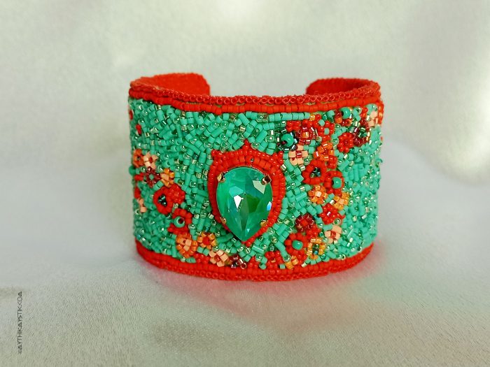 Manchette Fleurs de corail