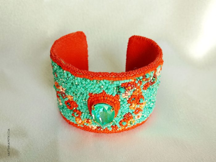 Manchette Fleurs de corail – Image 7