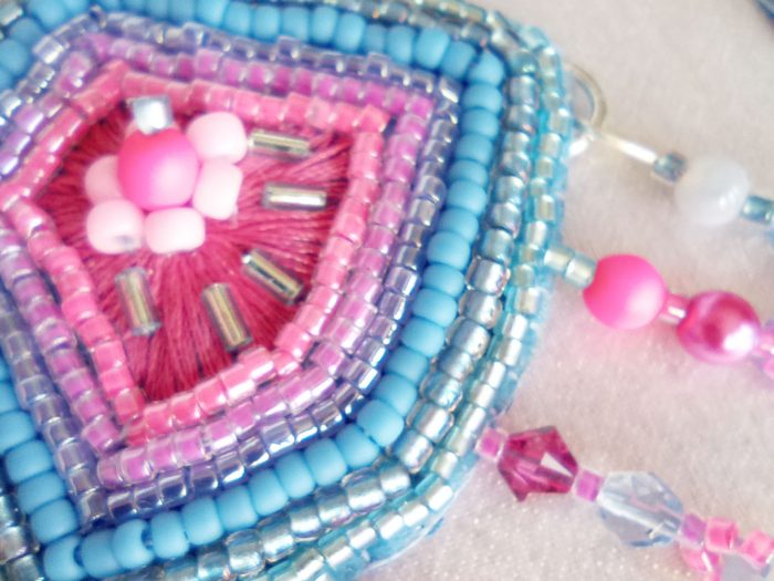 Centaurée Earrings - Image 4