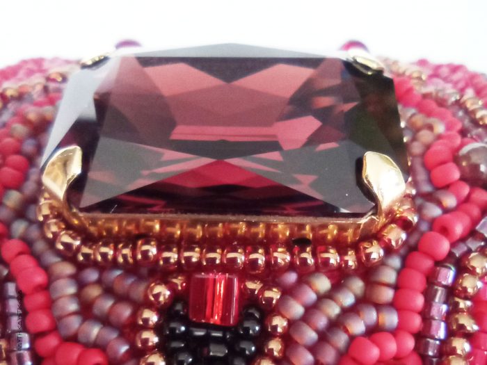 Beautiful Erzebeth cuff - Image 5