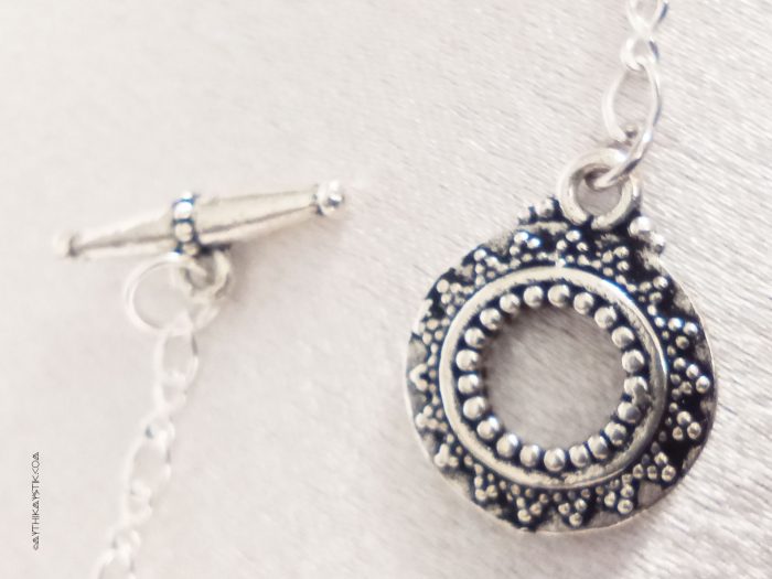Swallows Kiss Necklace - Image 3