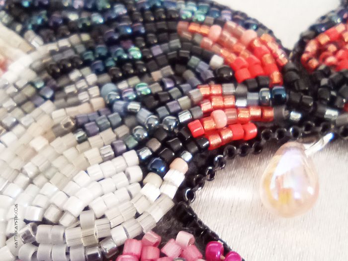 Swallows Kiss Necklace - Image 4