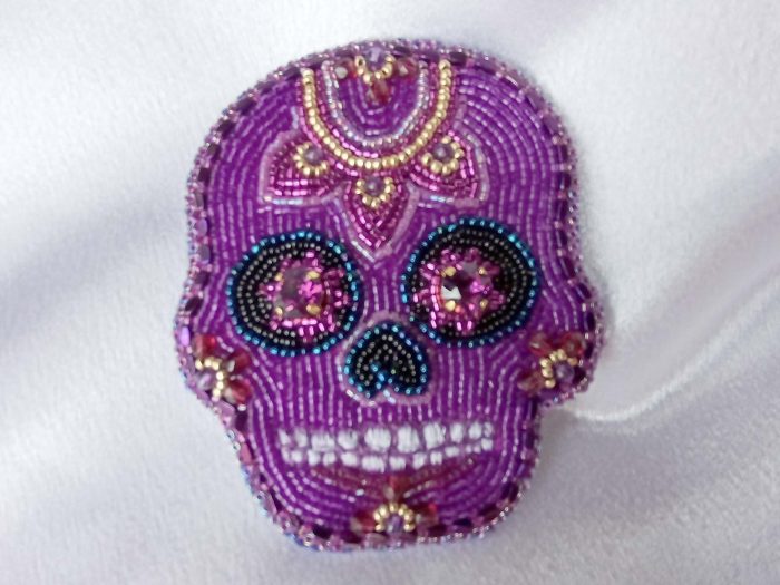 Broche Calavera Amethyste