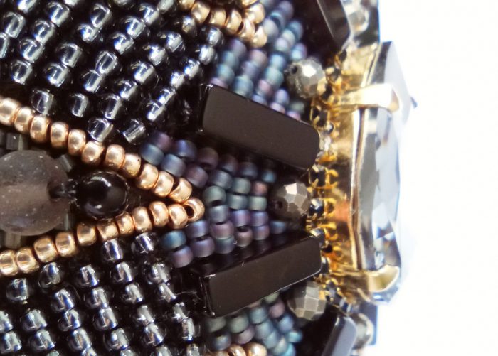 Black Tear Cuff - Image 6