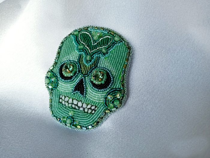 Broche Calavera Agua Verde – Image 2