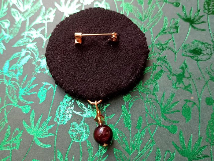Cat's Eye Brooch - Image 5