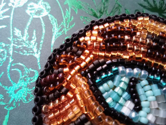 Cat's Eye Brooch - Image 7