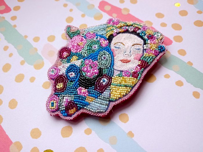 Sleeping Beauty Brooch - Image 8