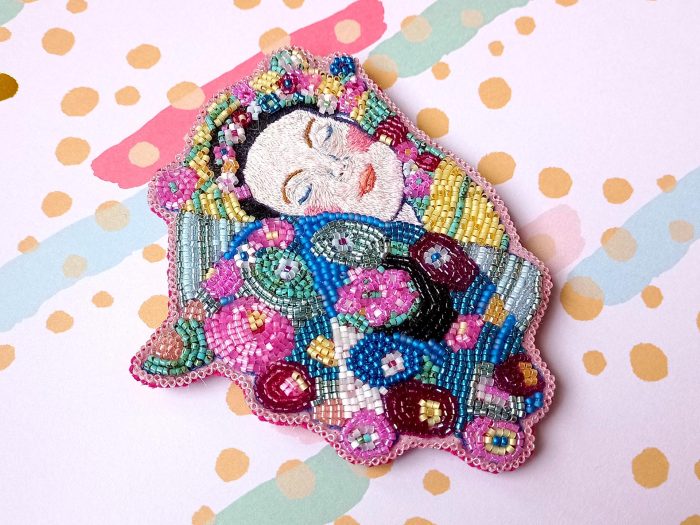 Sleeping Beauty Brooch - Image 7