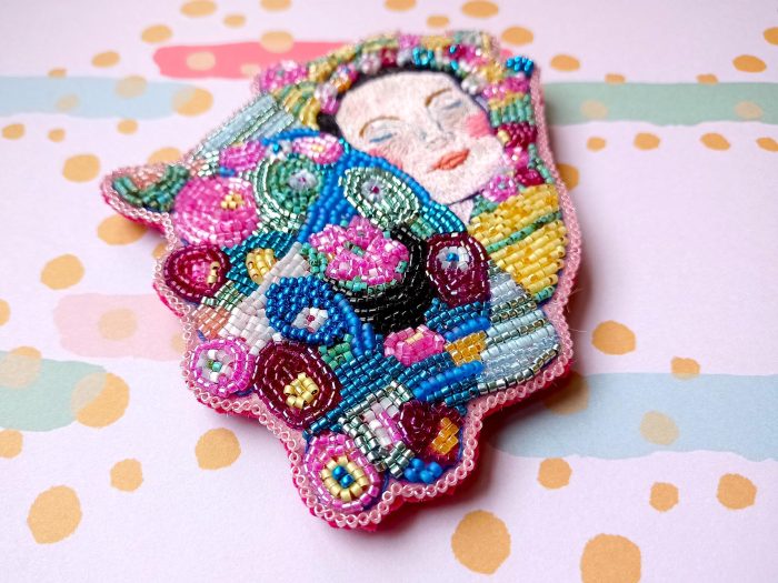 Sleeping Beauty Brooch - Image 5