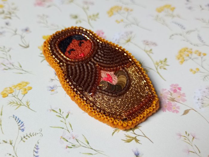 Matriochka Doll Bintou Brooch - Image 3