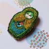 Broche Poupée Matriochka Olivine – Image 3