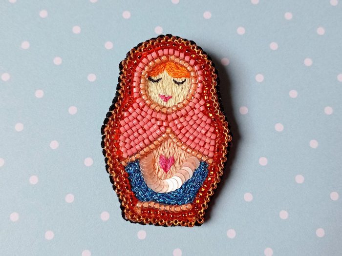 Broche Poupée Matriochka Pétronille