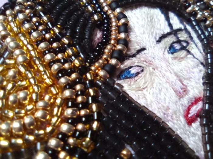 Gorgon Brooch - Image 9